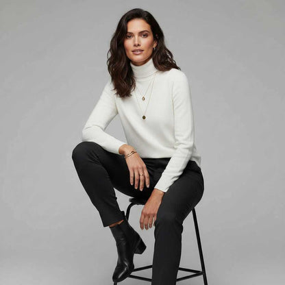Elegant Women's Cardigan | Versatile Knitwear for All Seasons